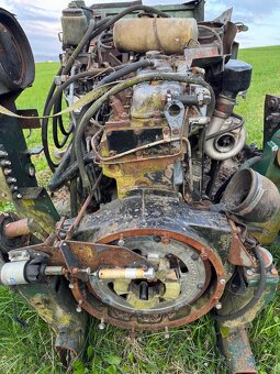 Motor z Harvestoru - 5