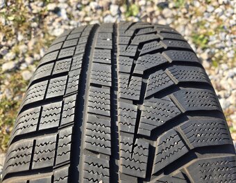 2ks zimních pneu Hankook 225/55/18 - 5