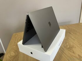 MacBook 13 Pro TouchBar 2018 - 5