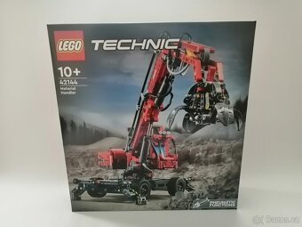 Nabízím stavebnice Lego Technic NOVÉ - 5