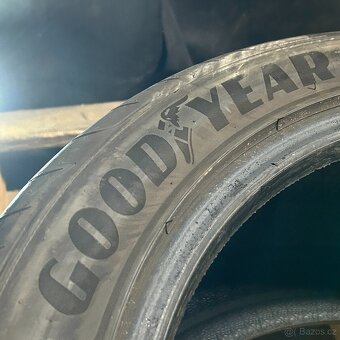 Letní pneu 295/40 R21 111Y Goodyear 5mm - 5