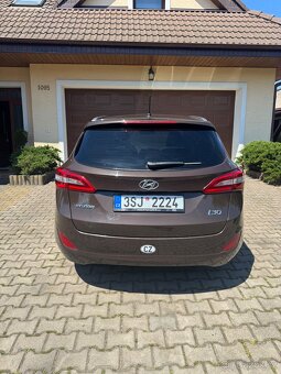 Hyundai I 30 1,6 16V CRDi combi - 5