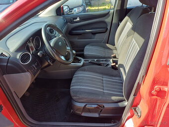Ford Focus combi 1,6i 74kW - 5