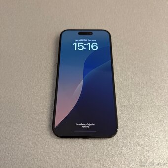 iPhone 15 Pro 256GB black, pěkný stav, 12 měsíců záruka - 5