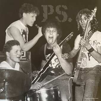 P.S. –  V Oslovských lavicích  (LP - limitka) - 5