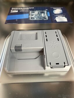 Nepoužitá myčka Beko BDIN38650C - 5