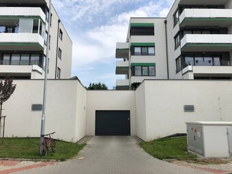 Pronájem garážového stání - 5