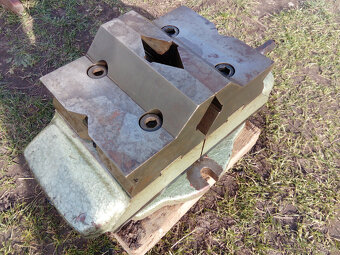 Strojní svěrák prizmatický - 5