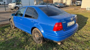 Volkswagen Bora 2.3 V5 - náhradní díly - 5