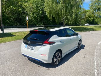 Nissan Leaf Tekna 40 kWh 360 Kamera LED Navi  62353km, DPH - 5