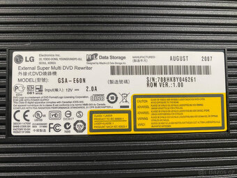 Externí DVD vypalovačka LG s funkcí SecurDisc, USB - 5
