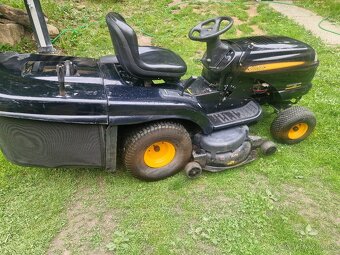 Zahradni traktor Partner (Husqvarna) P200107HRB - 5