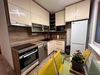 Prodáme byt 2+1, balkon, byt i dům po celkové rekonstrukci - 5