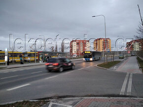 Prodej 7 garáží a pozemky u nich - 5