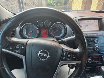 Opel Insignia 2.0 cdti 4x4 automat - 5