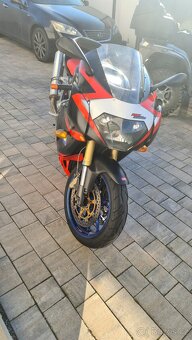 Aprilia RSV 1000 Mille - 5