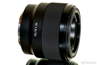 Sony FE 50mm f/1,8 + UV filtr Záruka 03/26 - 5
