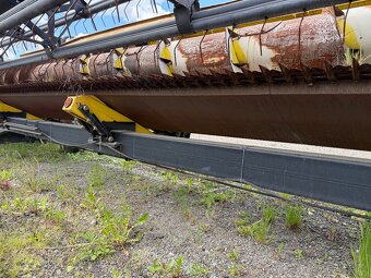 Obylni Lista Heder New Holland , Case - 5