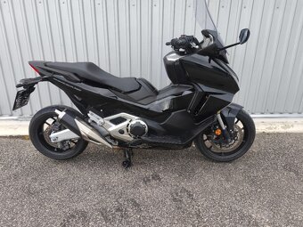 Honda Forza 750 ABS,TC (2022) TOP stav, jako nová, 16 tis.km - 5