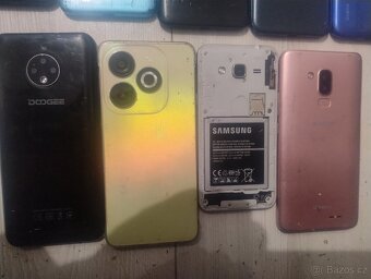 TELEFONY na ND 10ks Samsung, Moto, Redmi - 5