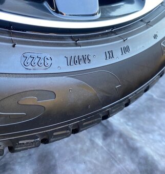 Originál Alu kola Volvo XC40 Recharge R19 zimní - 5