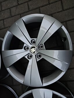 ALU kola disky Škoda 5x112 R17 Superb III Triton - 5