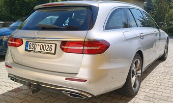 Mercedes E 220 d 4x4 kombi panorama Webasto tažné +DPH - 5