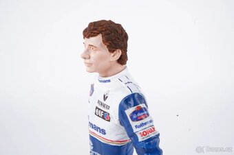 Figurka Ayrton Senna 1994, měřítko 1:8 - 5