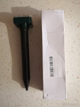 Solární odpuzovač krtků - 5