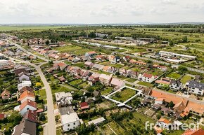 Prodej pozemku k bydlení, 692 m2 - Mikulčice, ev.č. 01422 - 5