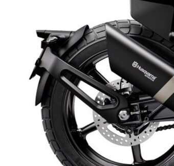 Husqvarna Svartpilen 701 - 5