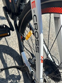 Prodam damske crossove elektrokolo Crussis - 5