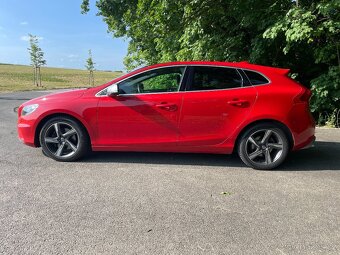 Volvo V40, 2.0 D3, R-Design, Top stav - 5