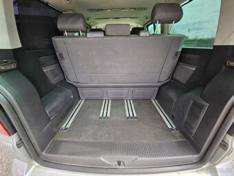 Volkswagen Multivan 2.5TDi 7 míst - 5