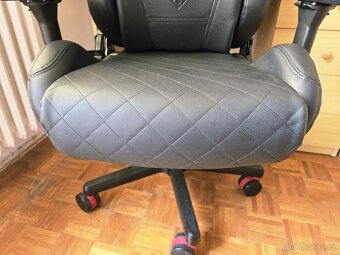 HERNÍ KŘESLO OMEN by HP Citadel Gaming Chair - 5