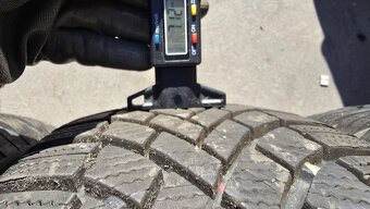 Zimní pneu 205/60/16 Bridgestone - 5