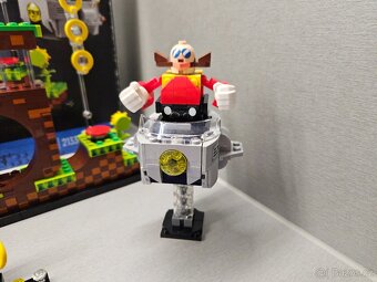LEGO Ideas 21331 Sonic the Hedgehog - Green Hill Zone - 5