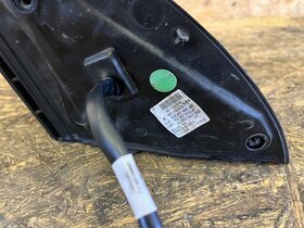 LEVÉ PŘEDNÍ ZRCÁTKO AUDI Q4 7L LZ5Q 12 PIN - 5