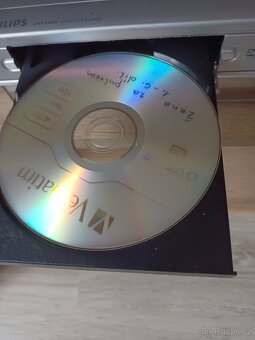 Prodám combo vhs Philips dvp3100v - 5