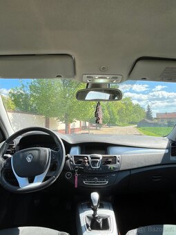 Renault Laguna III - 5