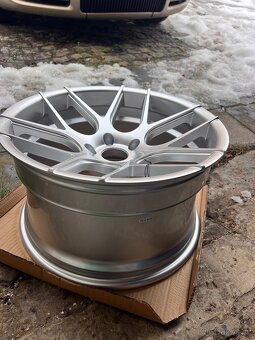 Haxer R18 5x120 - 5