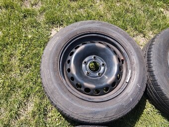 Plechové disky s pneumatikami 195/65 R15 - 5