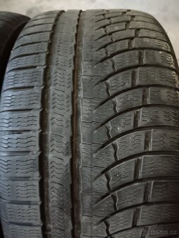 Zimní dvourozměrná sada pneu Ford Mustang r.v. 2018 - 5