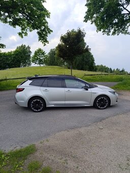 Corolla GR sport 1.8 hybrid - 5