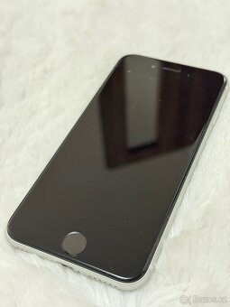 iPhone SE 2020, 64 GB, bílý - 5