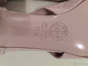 Nove elegantní kožene lodičky vel.37,5. Dona Laura Venezia - 5