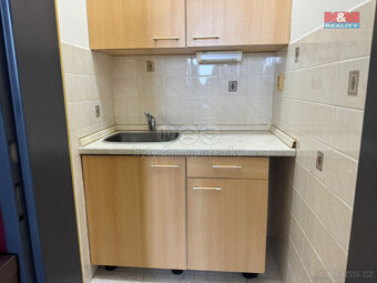 Pronájem kancelářského prostoru, 35 m², Velké Popovice - 5