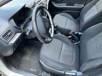 KIA PICANTO 1.0 benzin, rok 2011 - 5