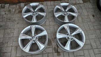 Sada Alu Disků 5x112 R19 Audi - 5