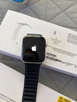 Prodám Apple Watch SE 1. generace 40mm - 5